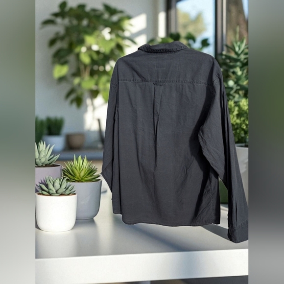 Red Head Brand Co. Classic Denim Button-Down Shirt Size Large (EUC) - Picture 9 of 12